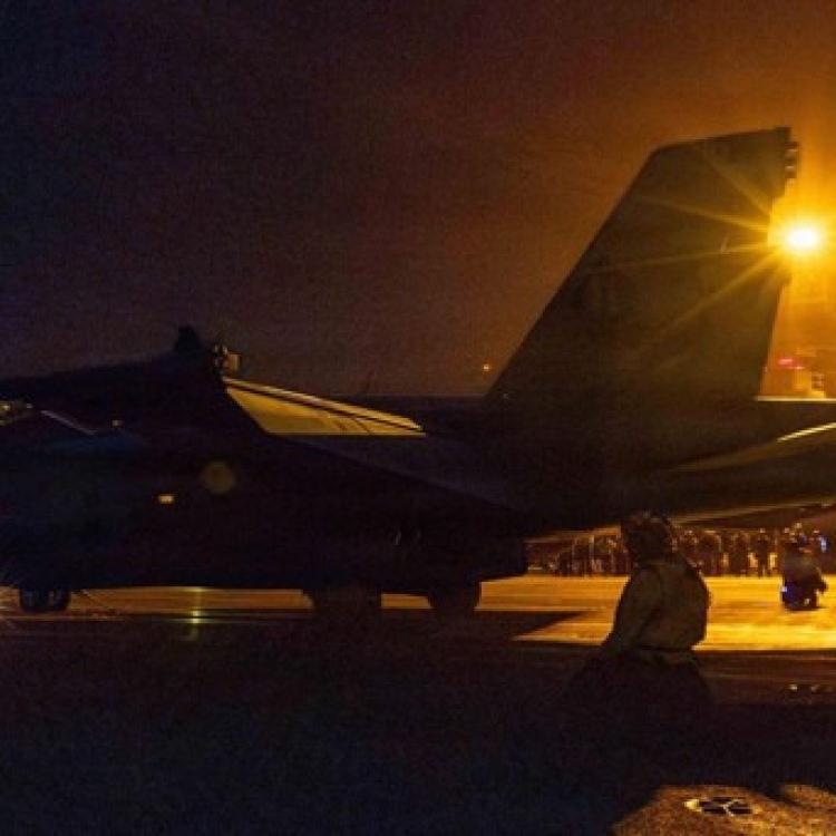 KUVEYT'E FÜZE VE İHA'LARLA SALDIRI DALGASI