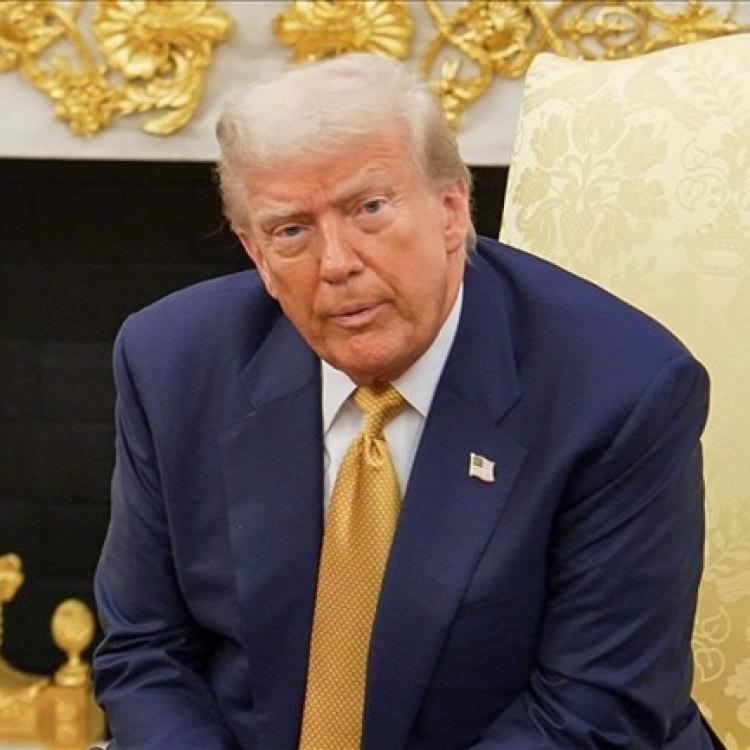 TRUMP'TAN İRAN'IN CEPHANESİNİ T&Uuml;KETTİĞİ İDDİASI