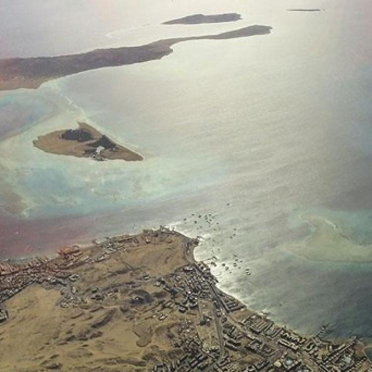 H&Uuml;RM&Uuml;Z BOĞAZI'YLA İLGİLİ &Ccedil;ELİŞKİLİ İDDİALAR