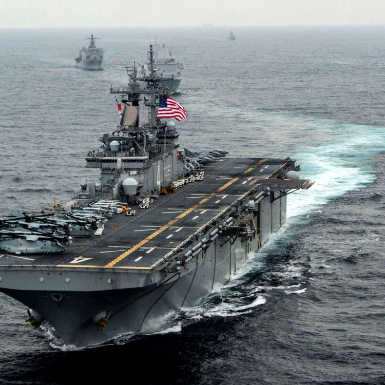 İRAN, HİNT OKYANUSU'NDA ABD DESTROYERİNİ VURDUĞUNU AÇIKLADI