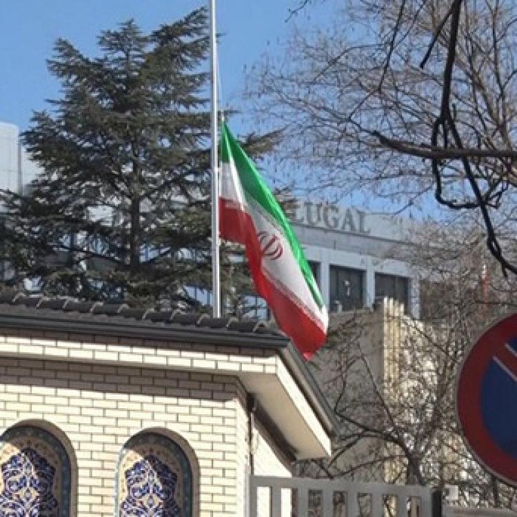 İRAN'IN ANKARA B&Uuml;Y&Uuml;KEL&Ccedil;İLİĞİ'NDE HAMANEY İ&Ccedil;İN TAZİYE DEFTERİ A&Ccedil;ILDI