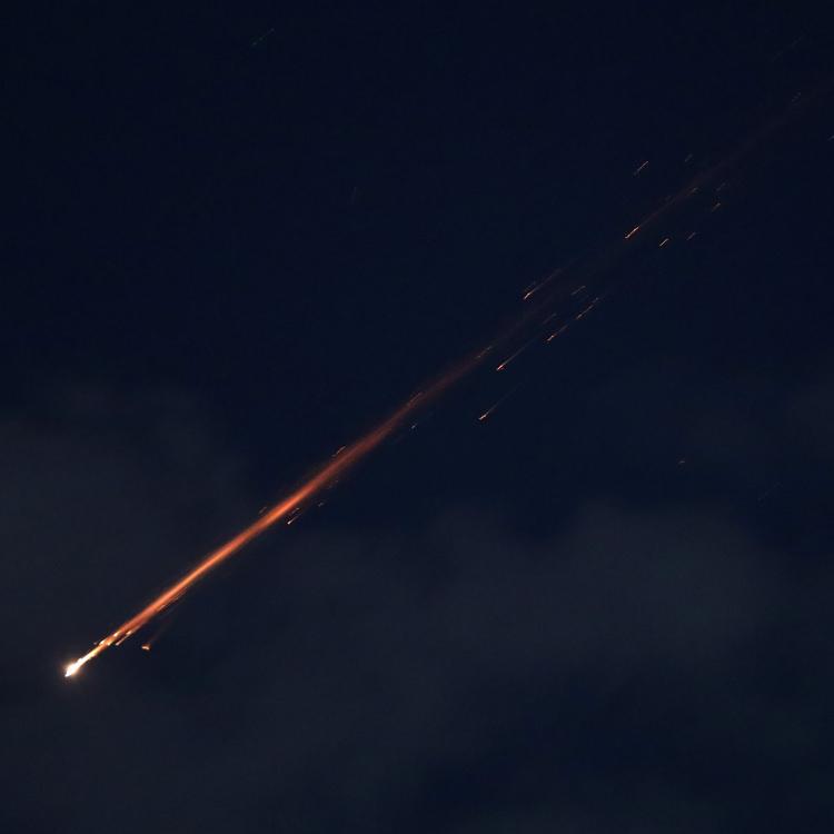 İSRAİL, İRAN'A YENİ SALDIRI DALGASI BAŞLATTI