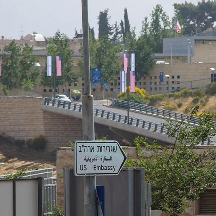 KONSOLOSUN KONUTUNA SALDIRI