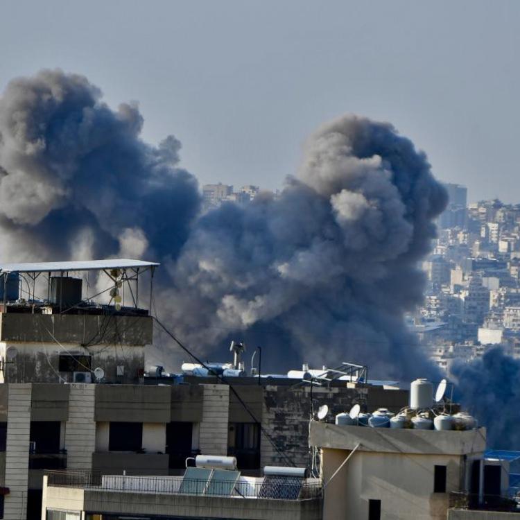 İSRAİL'DE SİRENLER ÇALIYOR