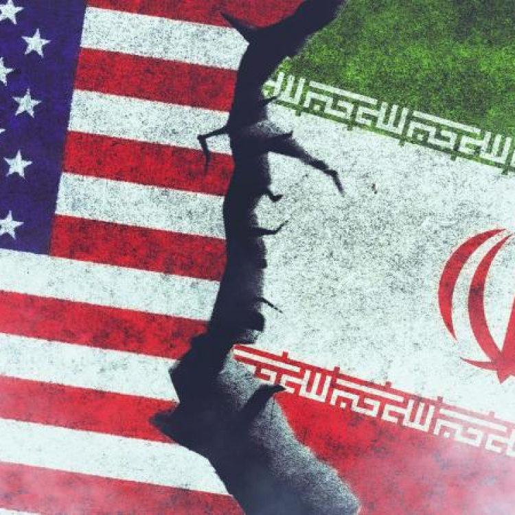 CENTCOM: Hark Adası’nda 90 hedef vuruldu