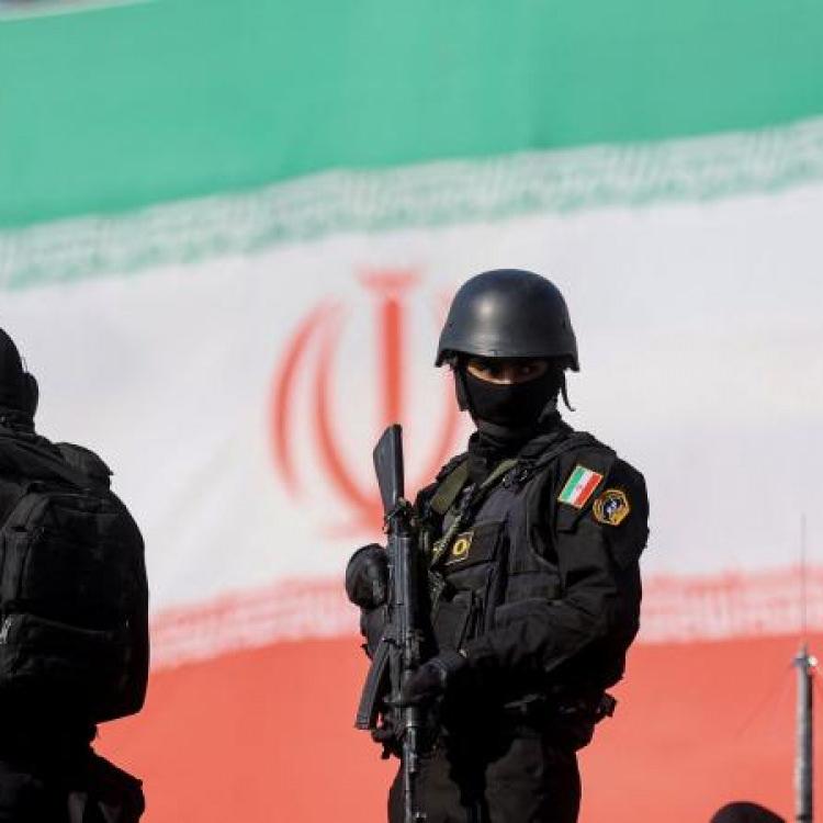 İRAN ORDUSU: İSRAİL ASKERİ İSTİHBARATINI VE BAZI HAVA ÜSLERİNİ İHA'LARLA HEDEF ALDIK