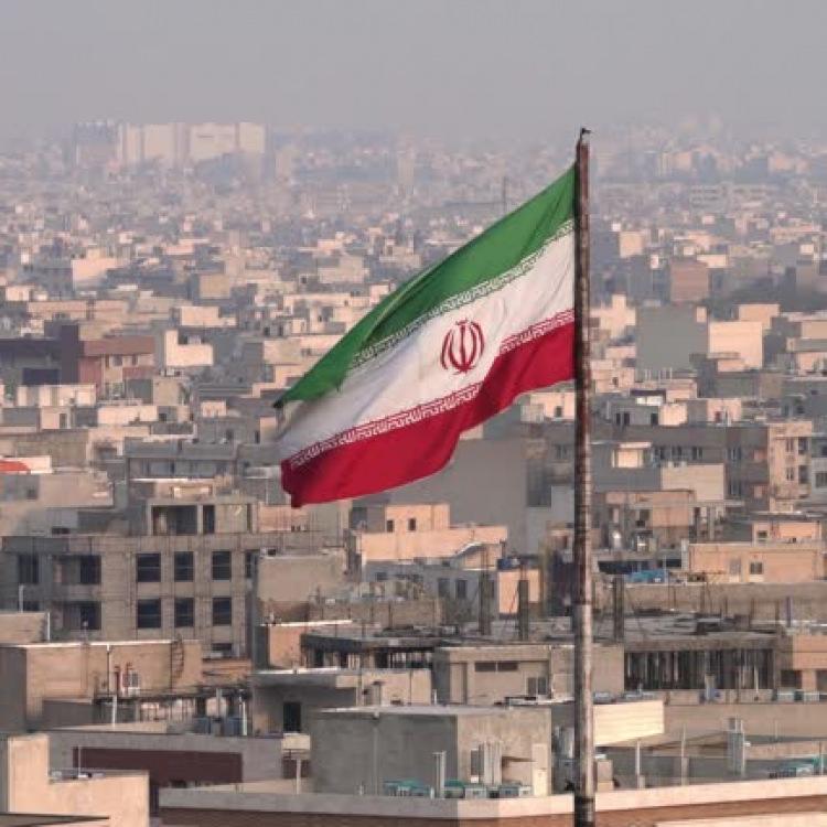 İRAN: ABD VE SALDIRININ ORTAKLARINA H&Uuml;RM&Uuml;Z BOĞAZI'NDAN GE&Ccedil;ME HAKKI TANINMAYACAK