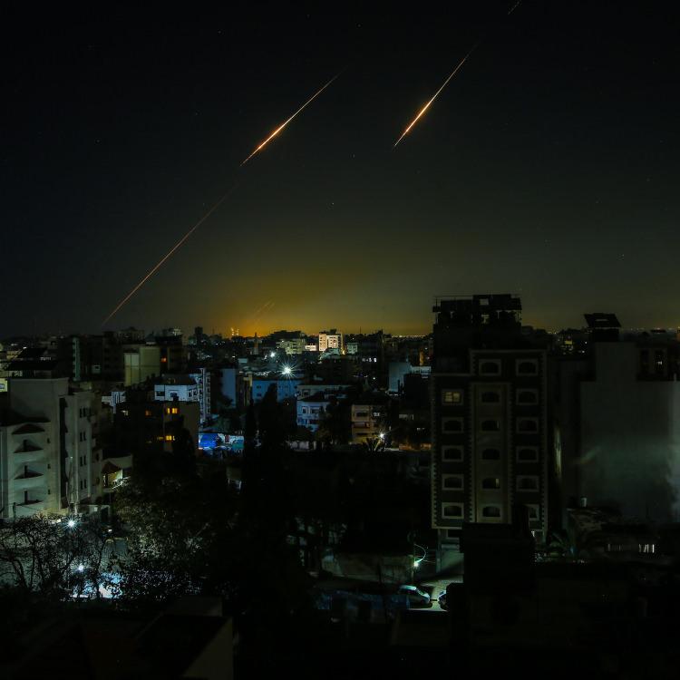 İRAN'DAN, İSRAİL'E MİSİLLEME: TEL AVİV'DE KIRMIZI ALARM