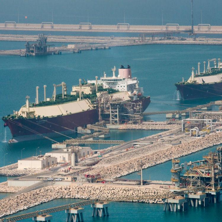 KATAR'DAKİ RAS LAFFAN RAFİNERİSİ VURULDU