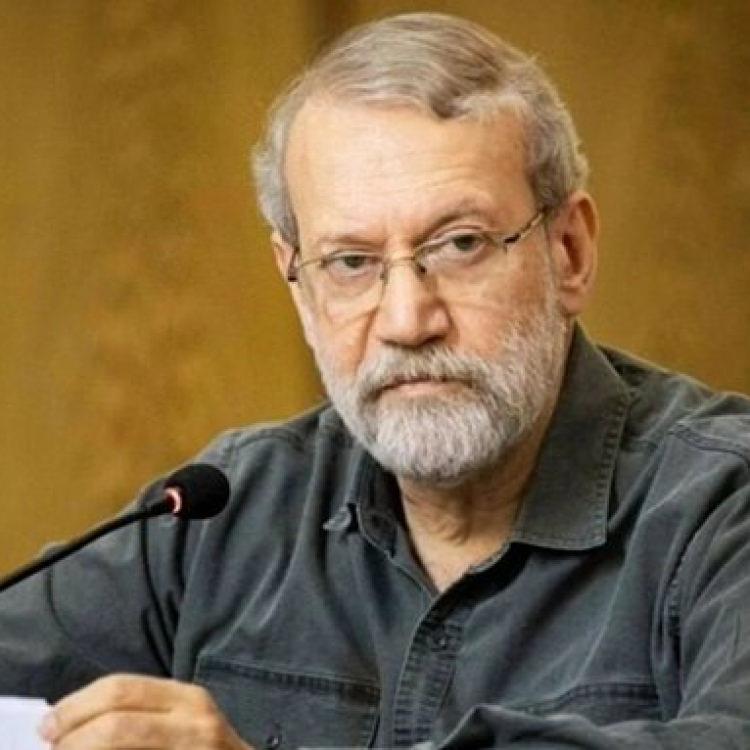 İSRAİL ORDUSU LARİCANİ'NİN HEDEF ALINDIĞINI DUYURDU