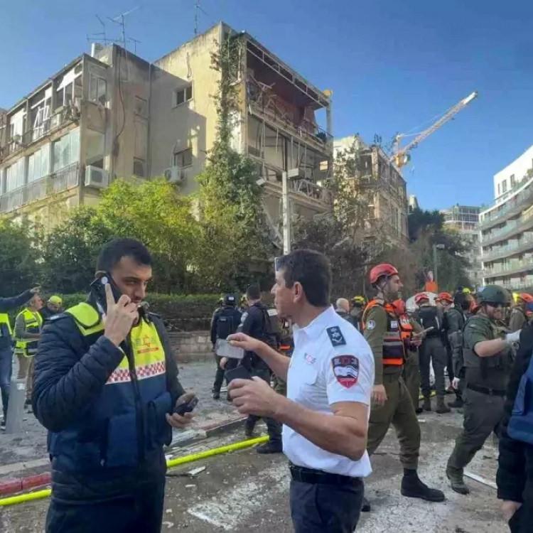 İRAN'DAN TEL AVİV&rsquo;E YENİ SALDIRI