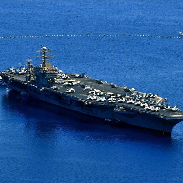 İRAN: USS ABRAHAM LINCOLN GEMİSİNİ HEDEF ALDIK