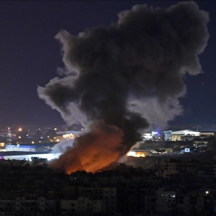 İRAN: DAHA GENİŞ VE YIKICI VURACAĞIZ