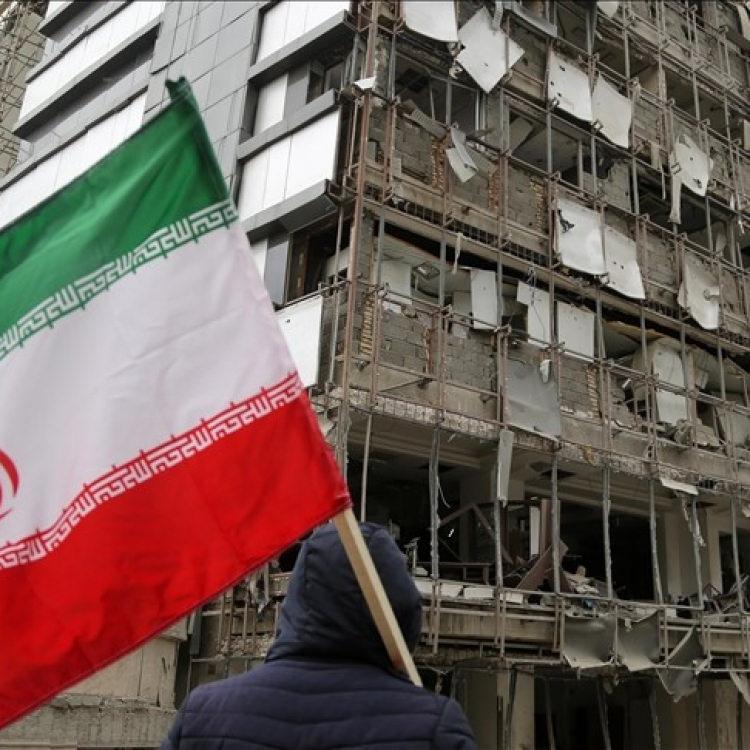 İRANLI YETKİLİ: SALDIRILARDA 24 SAĞLIK &Ccedil;ALIŞANI HAYATINI KAYBETTİ