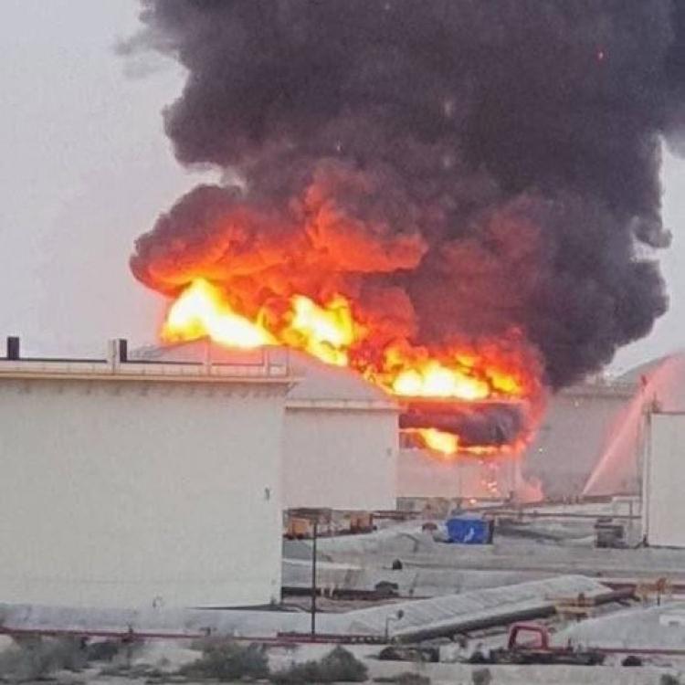 BAHREYN’E YAPILAN İRAN SALDIRILARI YANGINA YOL AÇTI