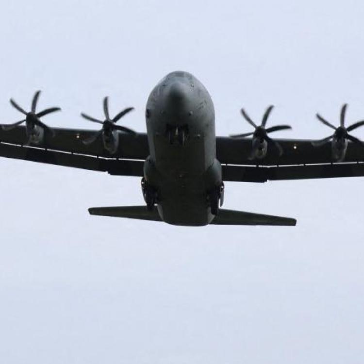 İRAN SİLAHLI KUVVETLERİ: ABD'YE AİT İKİ C-130 NAKLİYE UÇAĞI YOK EDİLDİ