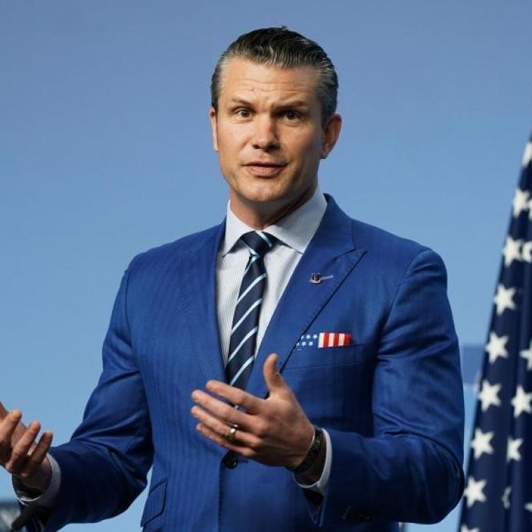 ABD SAVUNMA BAKANI HEGSETH: BUG&Uuml;N EN YOĞUN HAVA SALDIRILARININ GER&Ccedil;EKLEŞTİRİLECEĞİ G&Uuml;N OLACAK