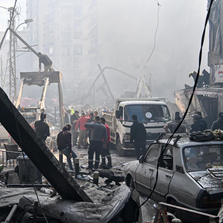 İSRAİL'DEN L&Uuml;BNAN'A SALDIRI! &Ccedil;OK SAYIDA &Ouml;L&Uuml; VAR