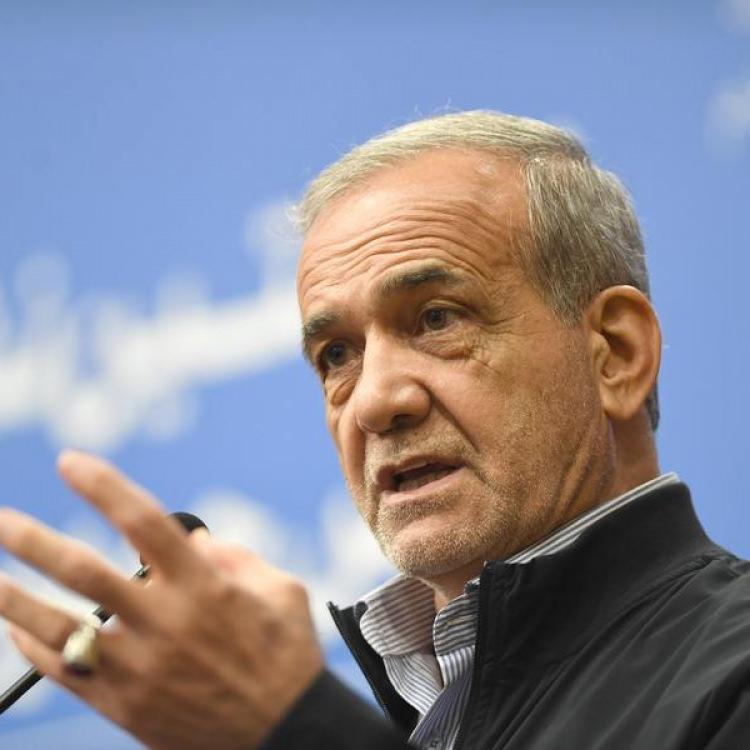 PEZEŞKİYAN: İRAN'I SAVUNMAK İÇİN CANIMI FEDA ETMEYE HAZIRIM