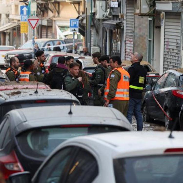 İRAN’IN MİSİLLEMESİ SONUCU 15 FÜZE PARÇASI İSRAİL’İN BAŞKENTİ TEL AVİV VE ÇEVRESİNE İSABET ETTİ