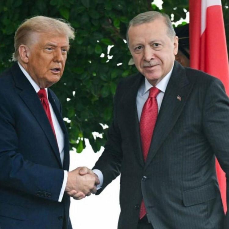 ERDOĞAN-TRUMP G&Ouml;R&Uuml;ŞMESİ 15:00'DA GER&Ccedil;EKLEŞECEK
