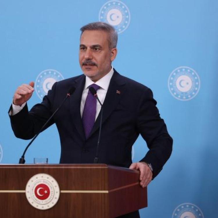 FİDAN: SAHNE ANKARA'DA KURULMUŞ DURUMDA
