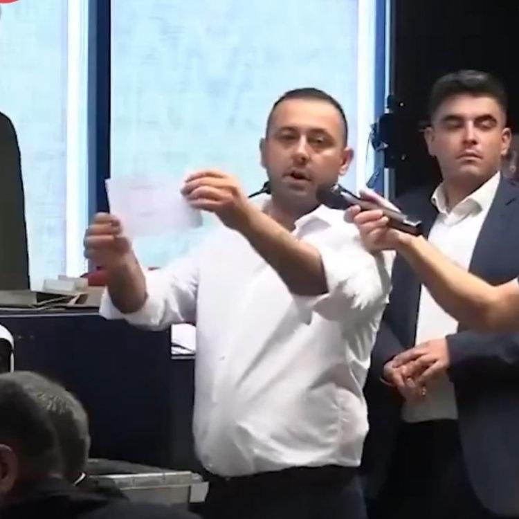 3. TURDA 3 ADAY YARIŞTI