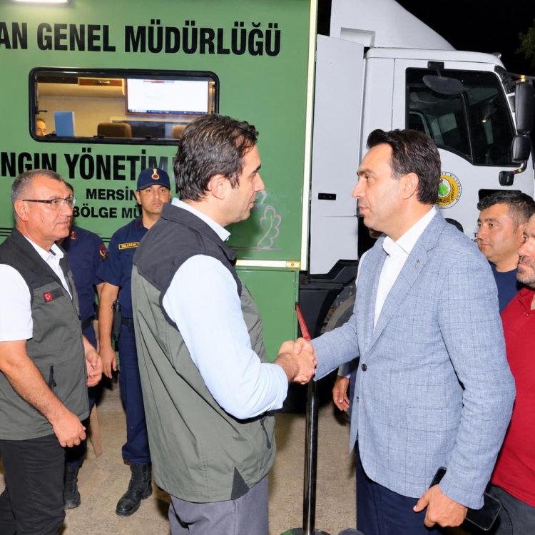 BOZYAZI'DA YANGIN B&Uuml;Y&Uuml;K &Ouml;L&Ccedil;&Uuml;DE KONTROL ALTINDA