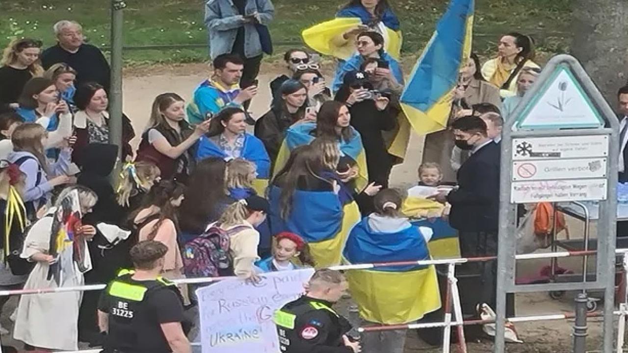 Almanya'daki Ukraynalılar, tahliye için Erdoğan'dan yardım istedi