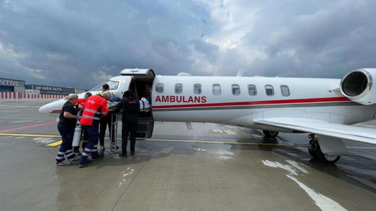 Sağlık Bakanlığı, Türk öğrenci için ambulans uçak gönderdi