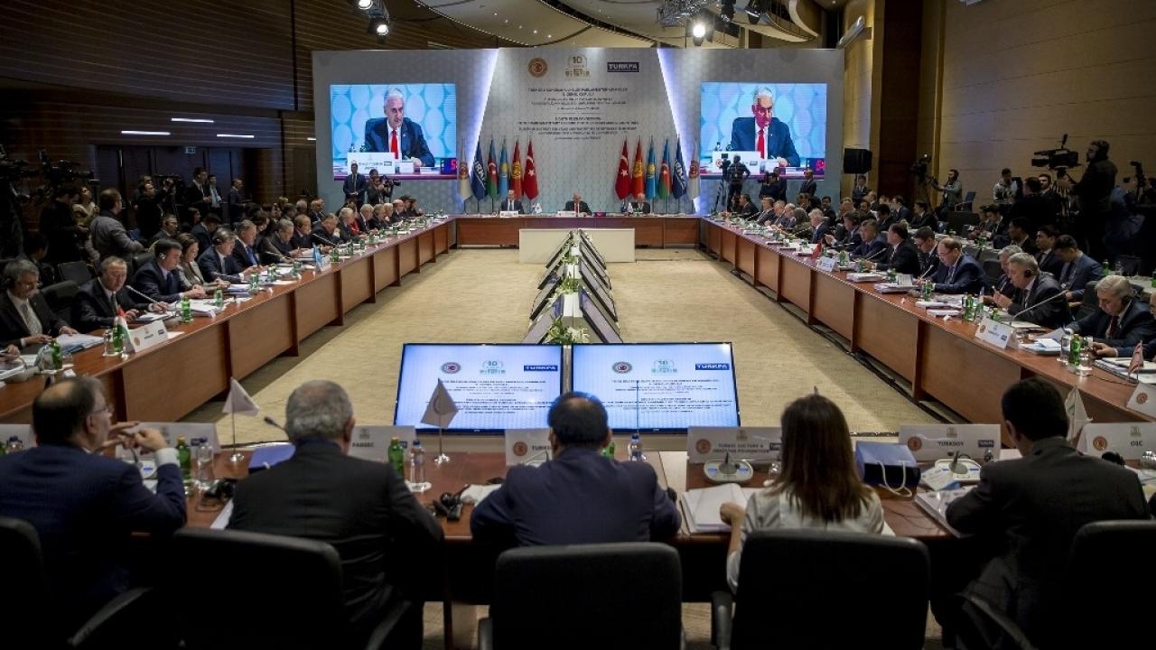 Bakü'de "TÜRKPA Üye Devletlerinde İnsan Hakları" Konferası