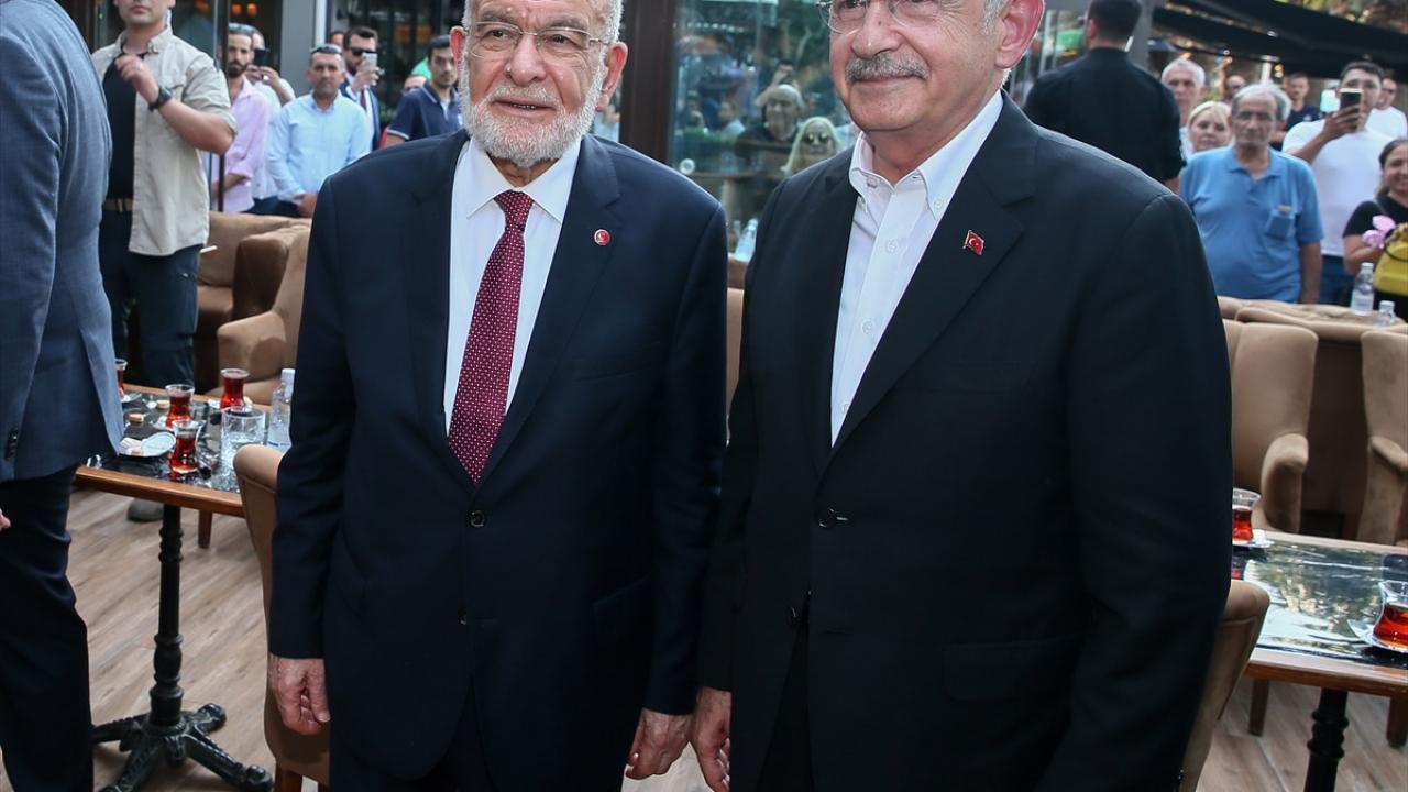 Kılıçdaroğlu ile Karamollaoğlu İzmir'de buluştu
