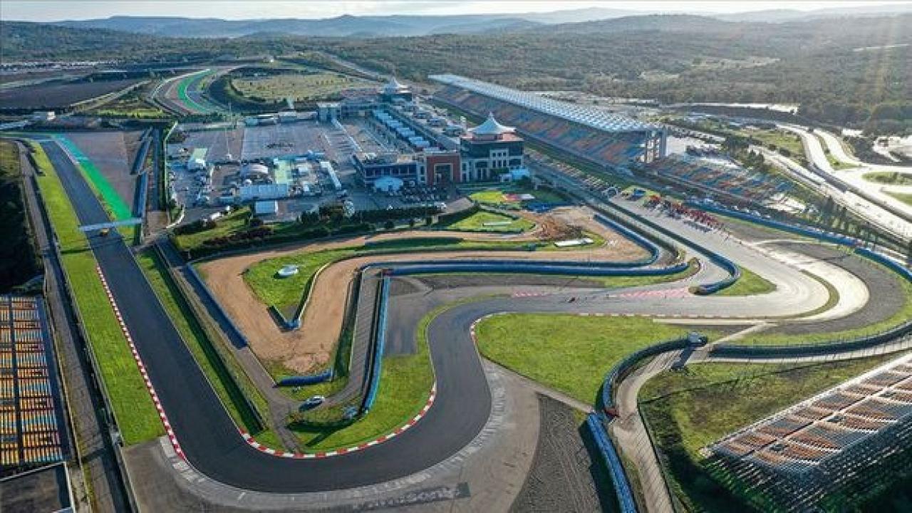 Formula 1 hayranları dikkat! 5 yıllık anlaşma yolda: Formula 1, Türkiye'ye dönüyor