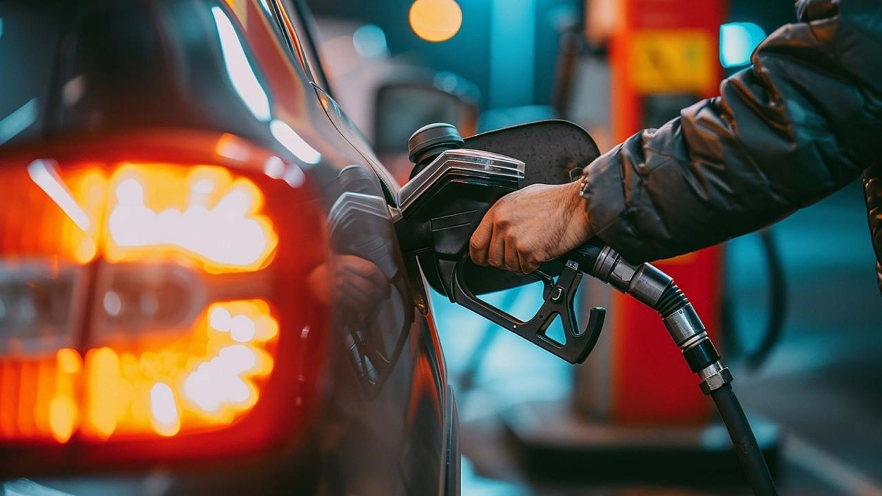Son dakika: Benzin ve motorine zam bekleniyor