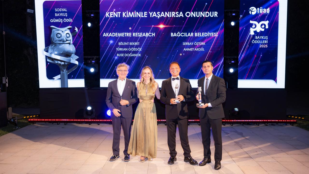 Bağcılar Belediyesi'nden ilk: Baykuş Ödülleri’nde çifte başarı!