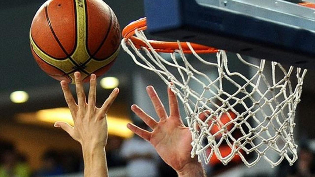 Anadolu Efes, ABD'li basketbolcu Jordan Loyd'u kadrosuna kattı