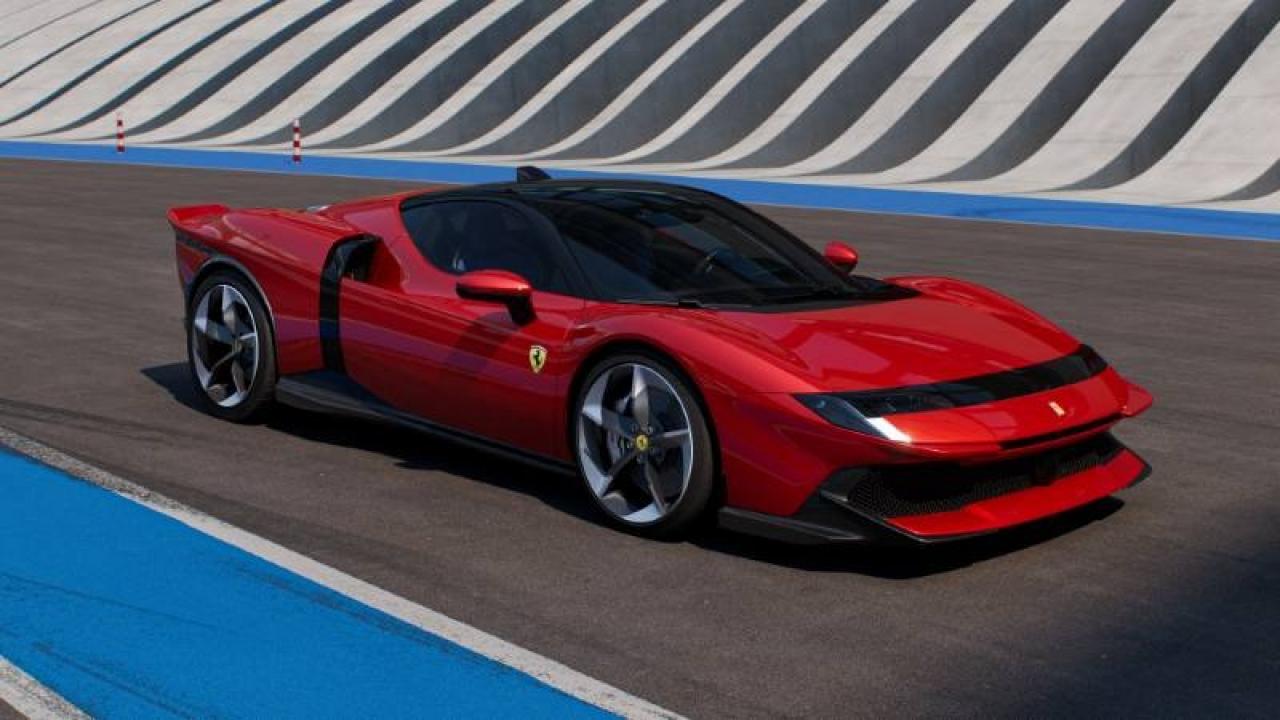 Ferrari efsanesi Testarossa  geri döndü!