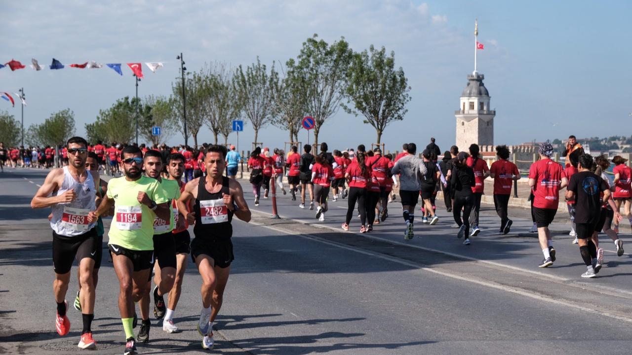 İstanbul'da pazar günü bazı yollar trafiğe kapatılacak