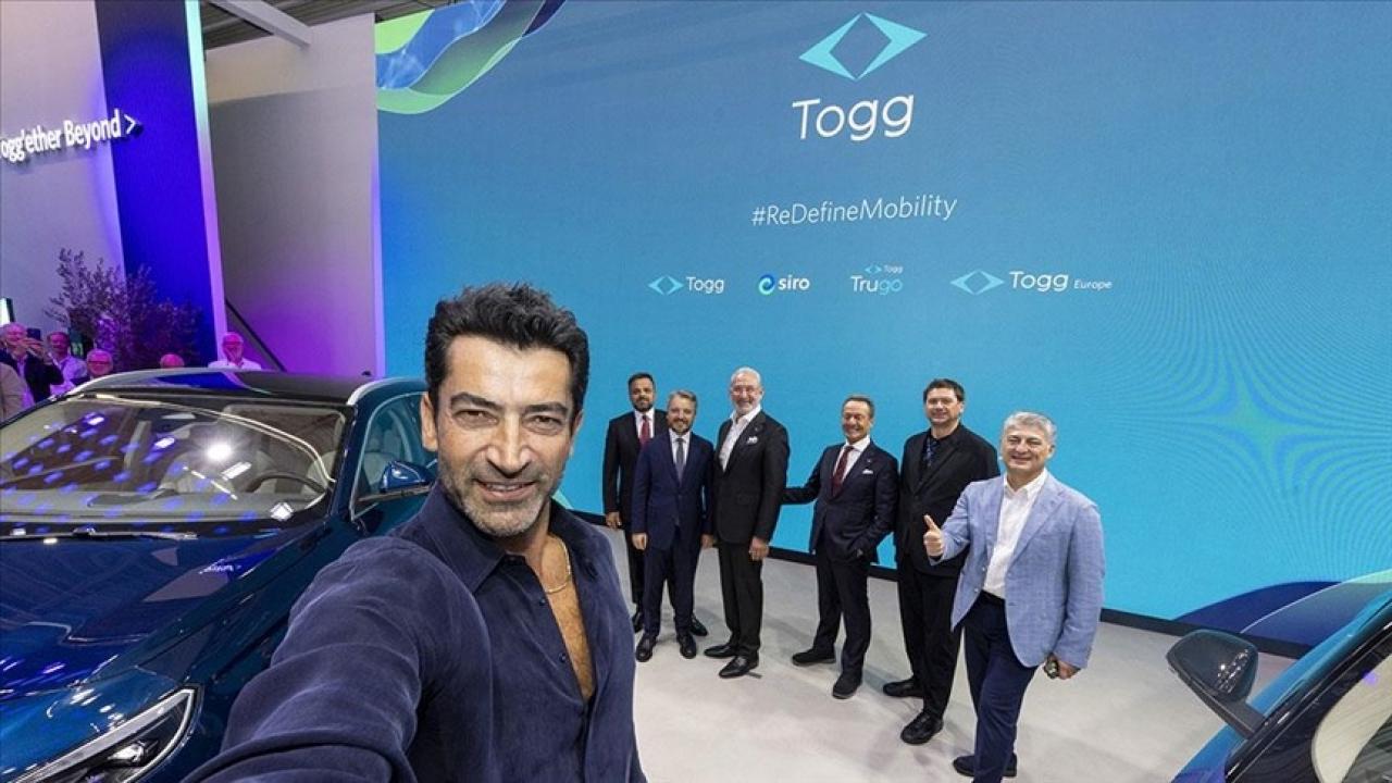 Kenan İmirzalıoğlu: Togg'a gururla bakıyor olmak büyük kıvanç