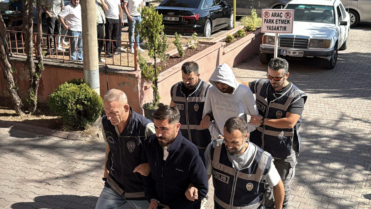 Karabük'te bıçaklı kavga: 1 ölü, 1 yaralı