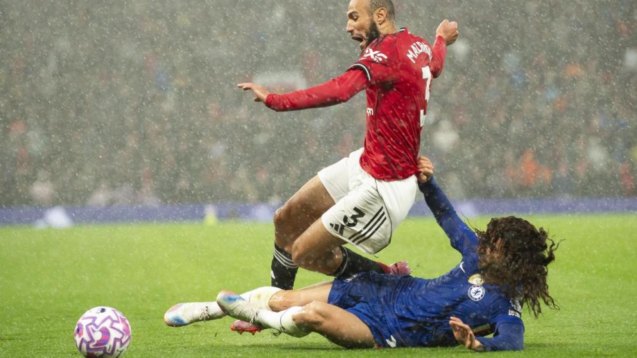 Premier Lig'de devler kapıştı! İlk mağlubiyetlerini yaşadılar