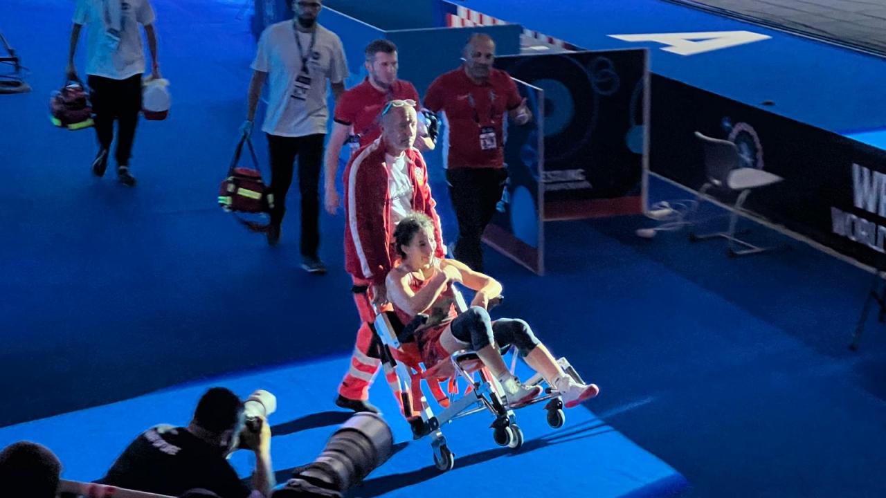 Sakatlanmasına rağmen pes etmedi: Kürsüye tekerlek…