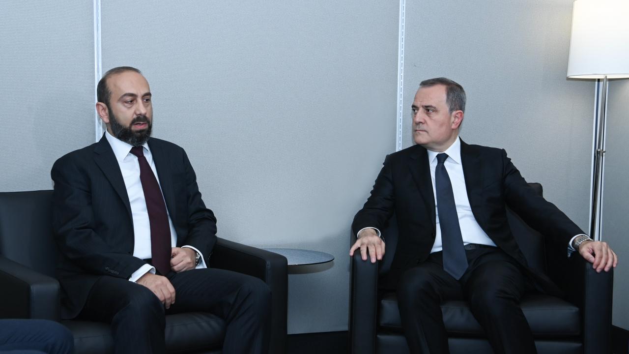 Azerbaycan ve Ermenistan'dan New York'ta kritik temas