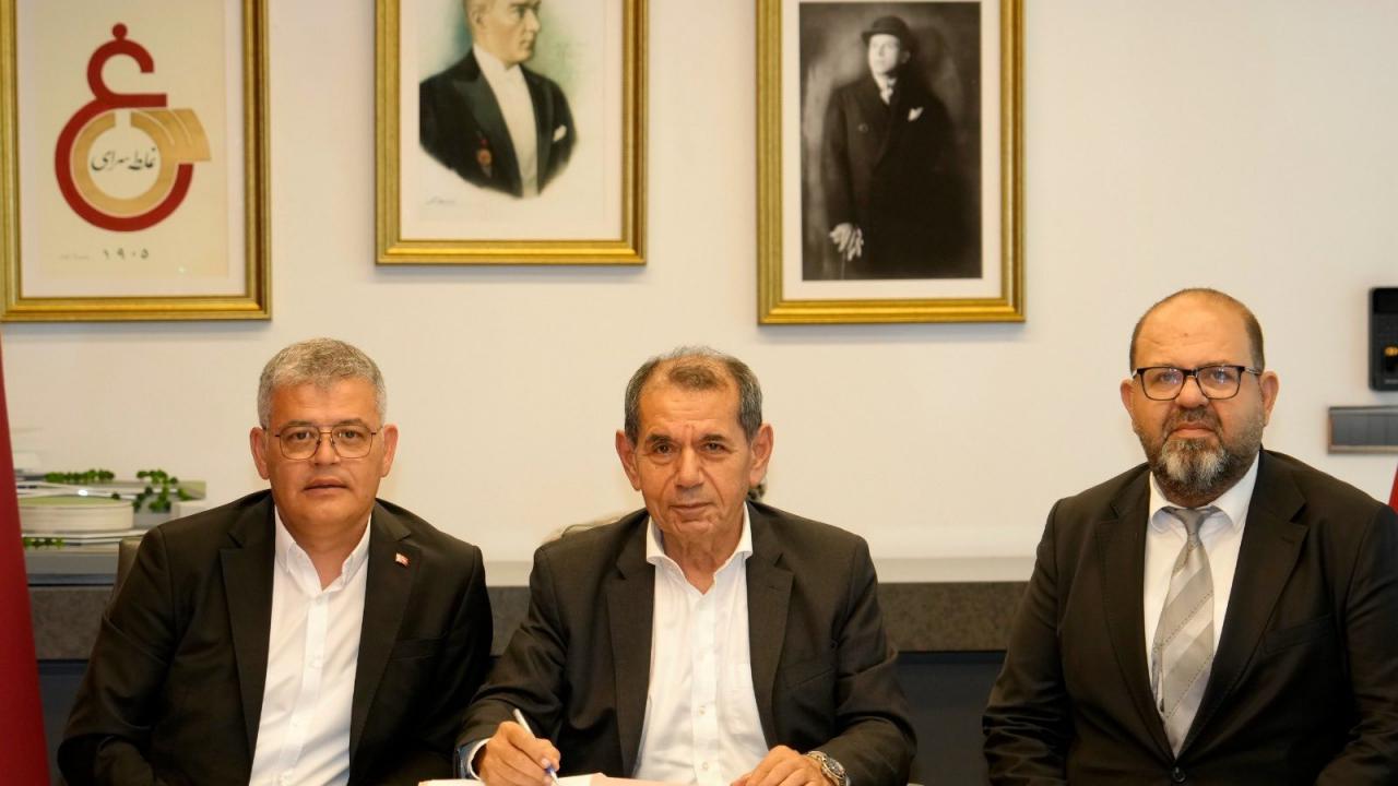 Dursun Özbek imzayı attı! Galatasaray anlaşmayı duyurdu