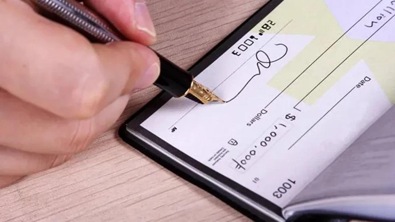 Senetlere karekod uygulaması ile sahteciliğin önüne geçilecek