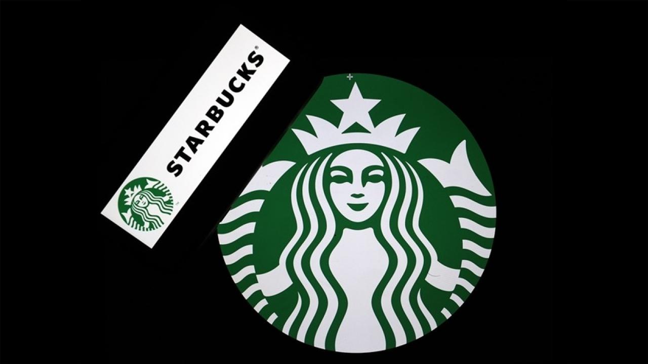 Starbucks küçülüyor: Dükkanları kapatıp çalışanları çıkaracak!