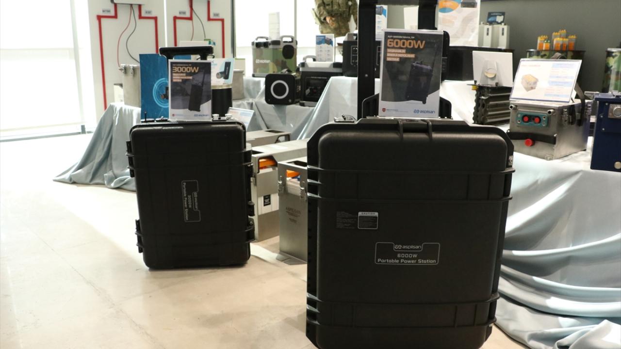 ASPİLSAN Enerji, bavul, çanta ve raf tipi taşınabilir bataryalar üretiyor