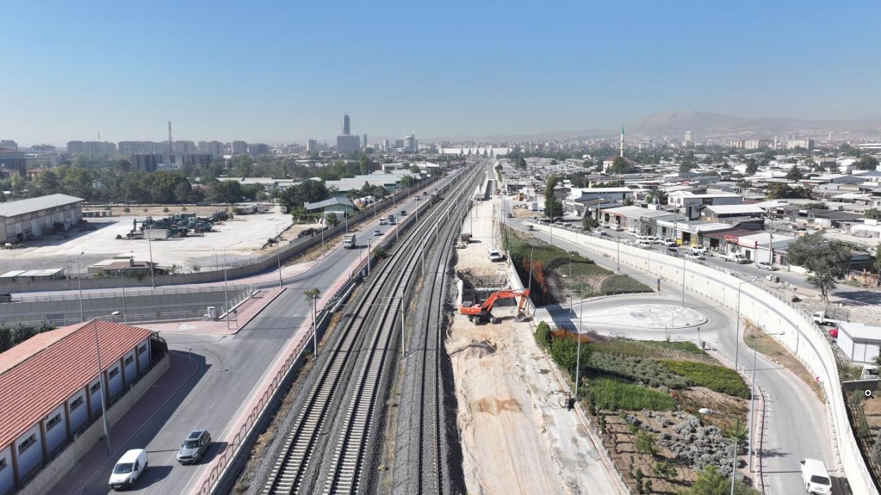 Başkan Altay açıkladı: KONYARAY Banliyö Hattı’nda sona doğru