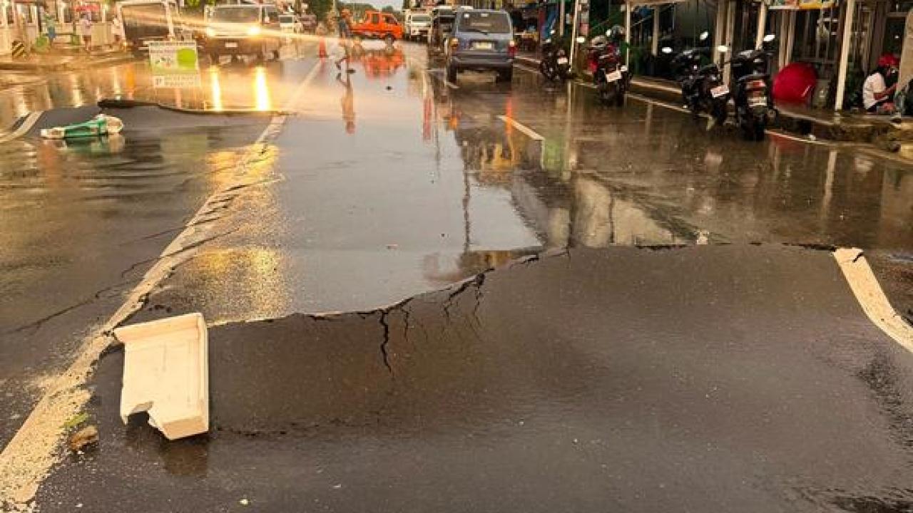 Filipinler 6.9 ile sallanmıştı... Can kaybı 72'ye çıktı!