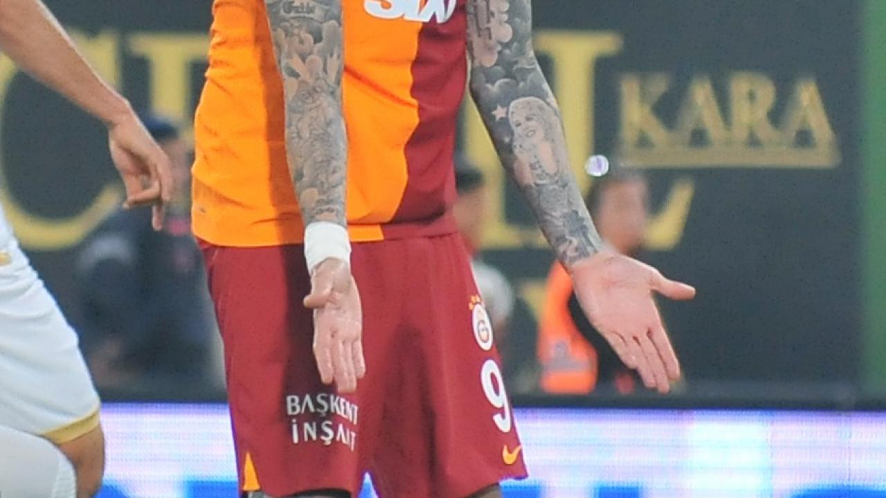 Galatasaray’da Icardi krizi! İlk 11’de başlamayınca takıma sırtını döndü